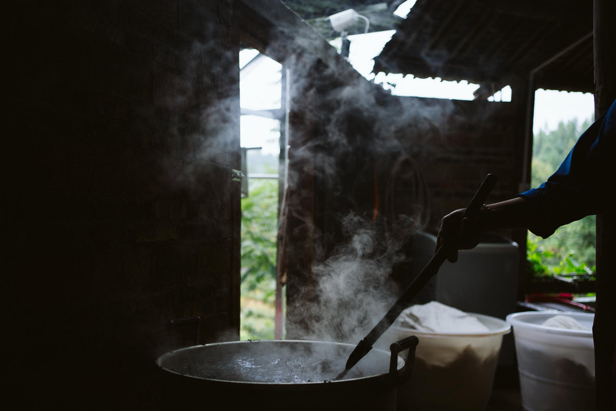 JINGAI 净艾 Mugwort Tea Robe