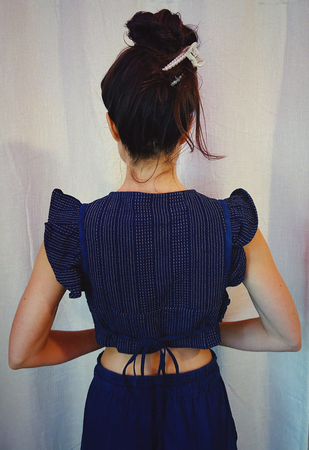 HUADIE 化蝶 Indigo Qigong top
