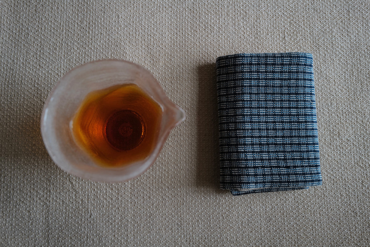 SHUANG RAN 双然 Reversible coasters & tea cloth