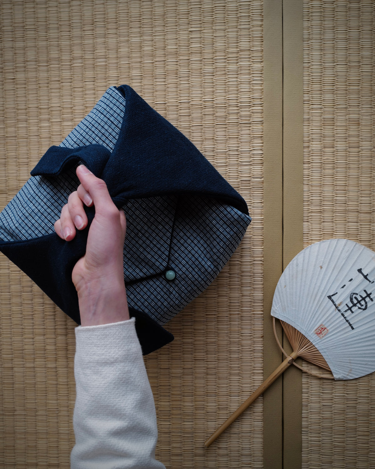 DIAN YUN 靛云 Tea Journey Bag