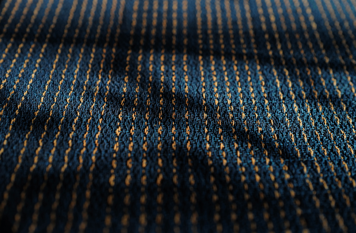 HUADIE 化蝶 Indigo Qigong top