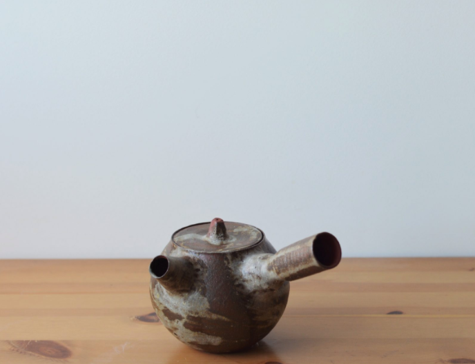 Mono-no-aware teapot